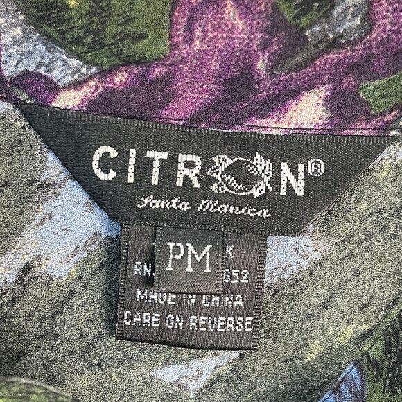 Citron Santa Monica Womens Medium Petite Silk Button Up Blouse Dragon Floral - Picture 3 of 12
